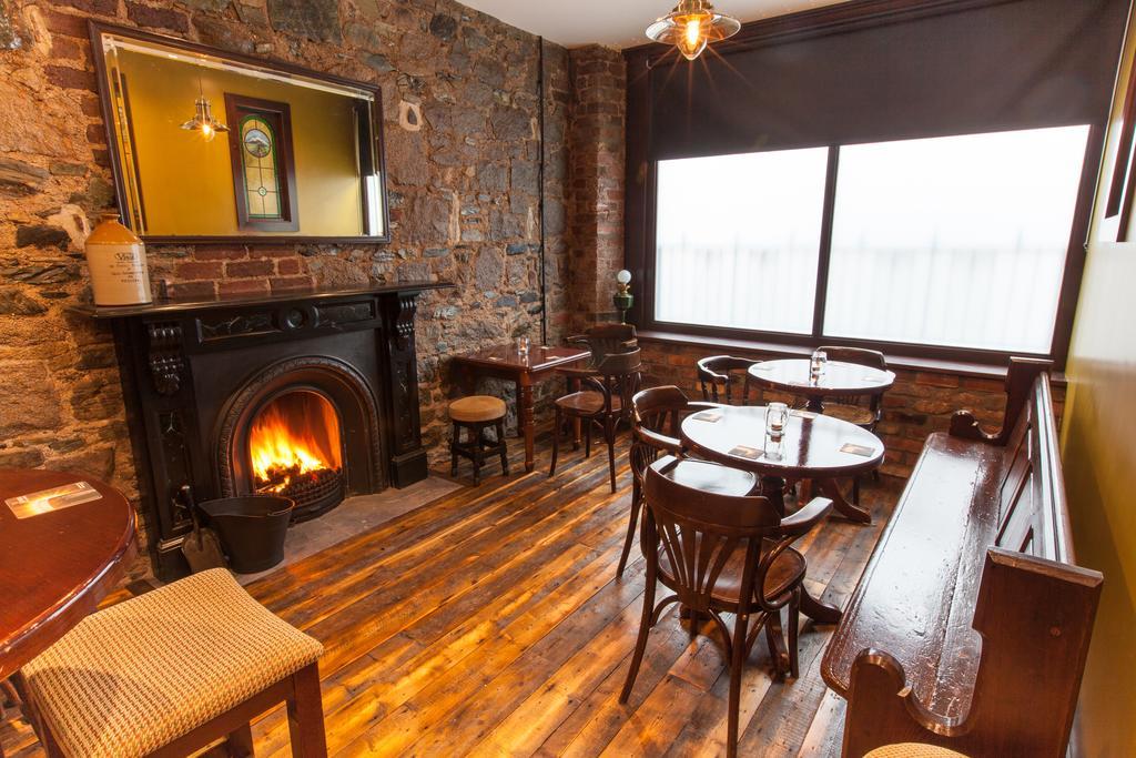 The Rostrevor Inn 외부 사진