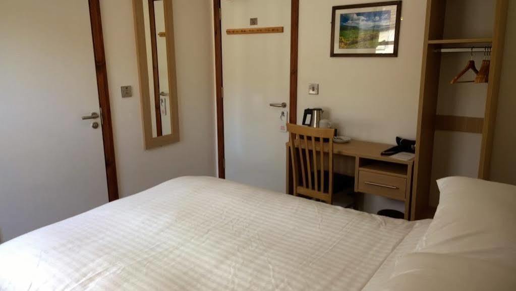 The Rostrevor Inn 외부 사진