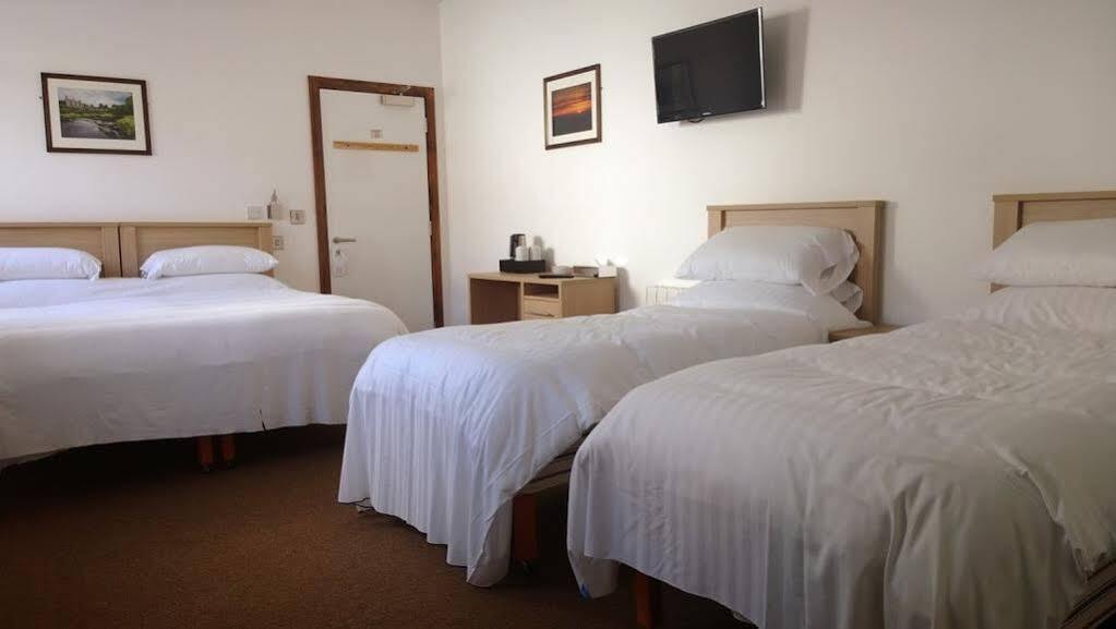 The Rostrevor Inn 외부 사진